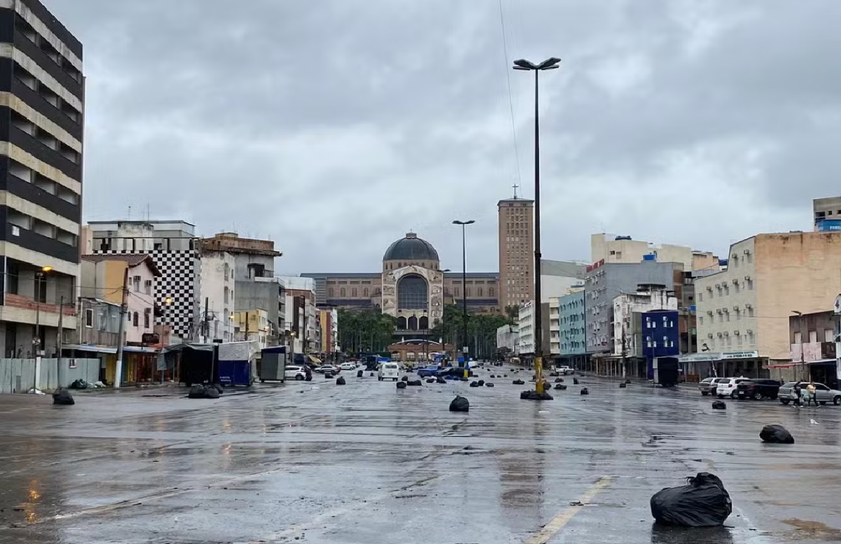 feira-livre-de-aparecida-e-desmontada-apos-decisao-judicial