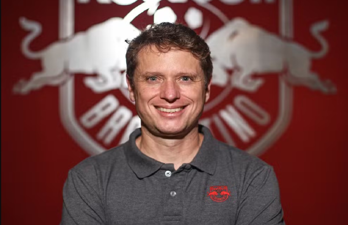 fernando-seabra-retorna-ao-bragantino-para-assumir-o-comando-da-equipe