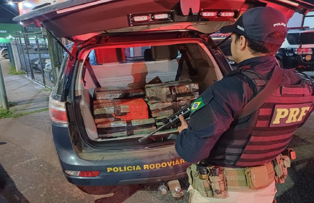 prf-apreende-144-kg-de-maconha-apos-perseguicao-na-rodovia-regis-bittencourt