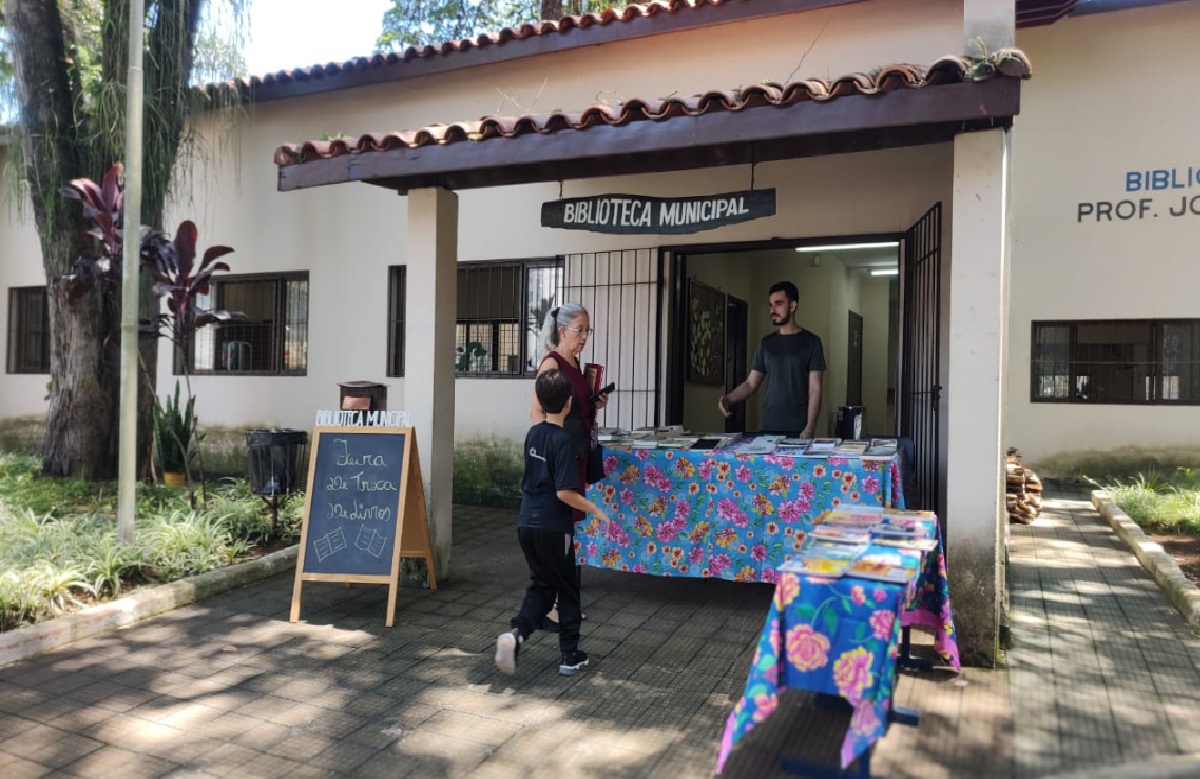 biblioteca-municipal-de-taubate-recebe-evento-de-contacao-de-historias