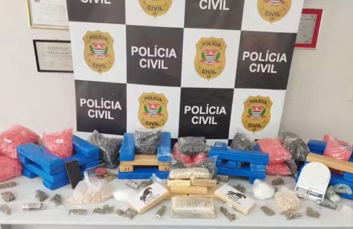 policia-civil-apreende-43-quilos-de-drogas-em-campos-do-jordao