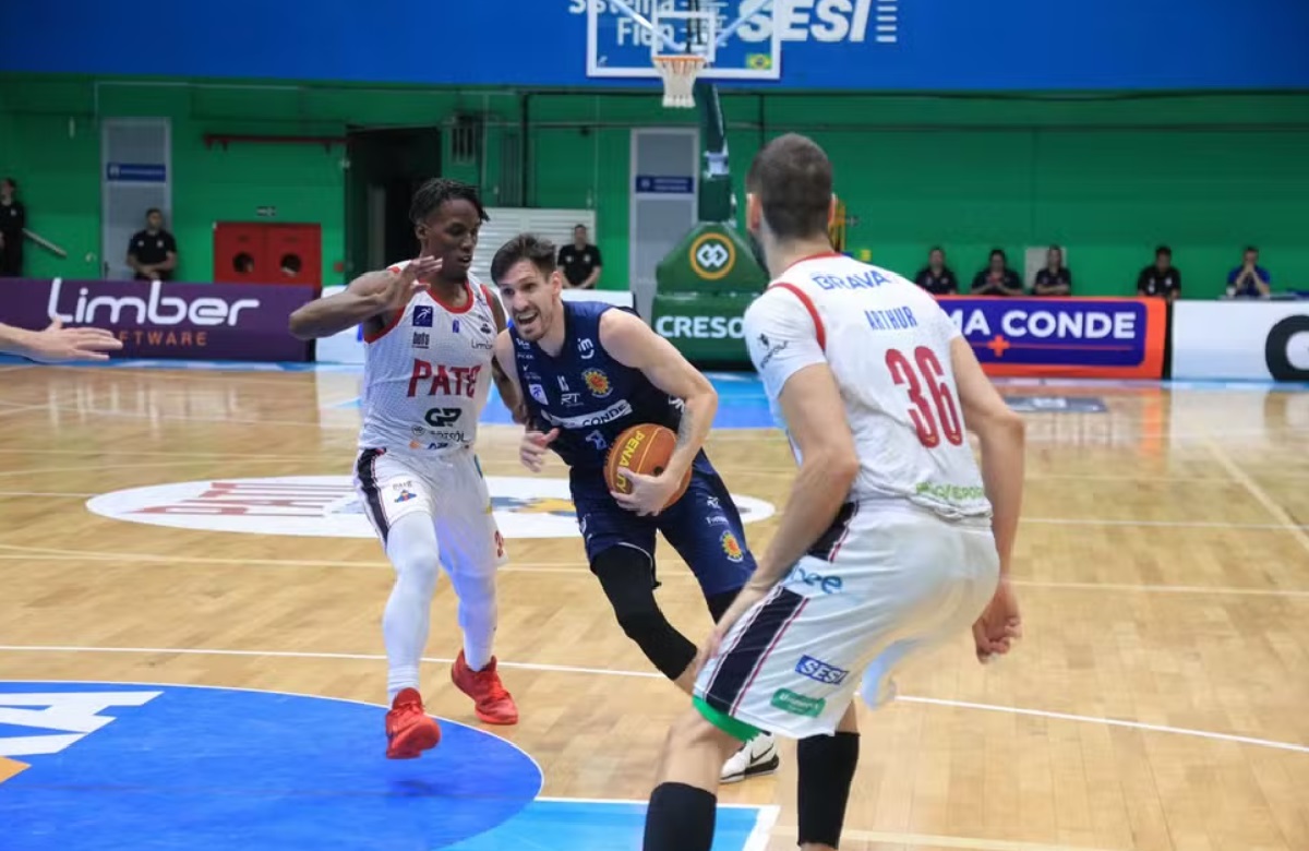 sao-jose-sofre-derrota-para-o-pato-basquete-na-ultima-rodada-do-1o-turno-do-nbb