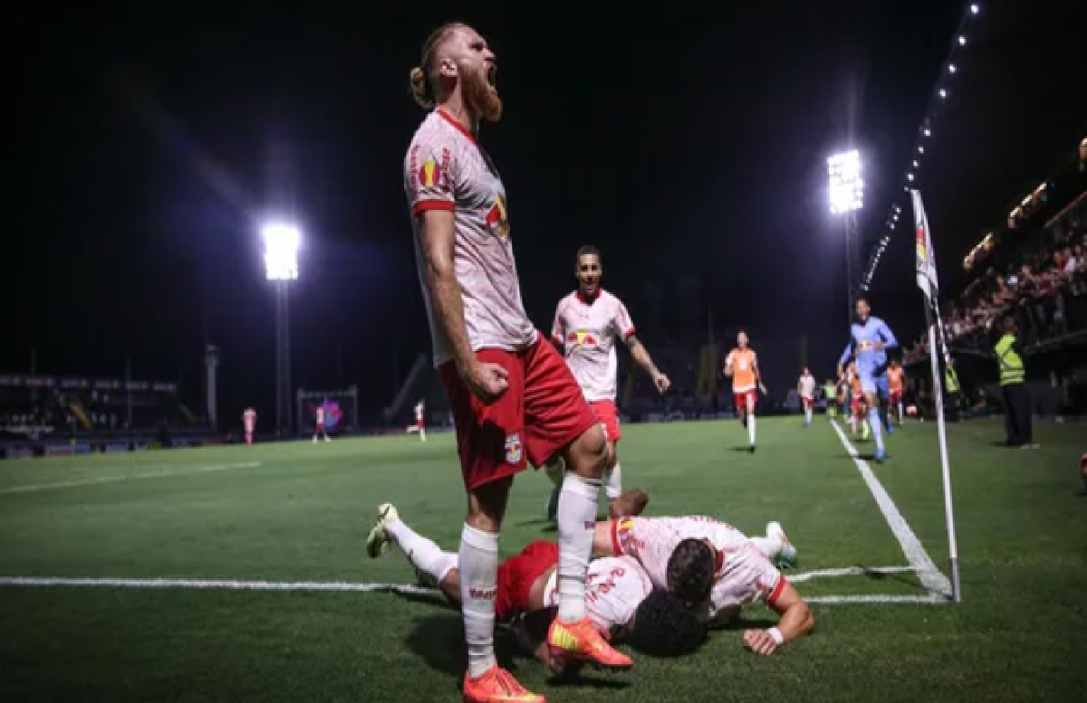 bragantino-marca-nos-acrescimos-e-conquista-primeira-vitoria-no-paulista-contra-o-velo-clube
