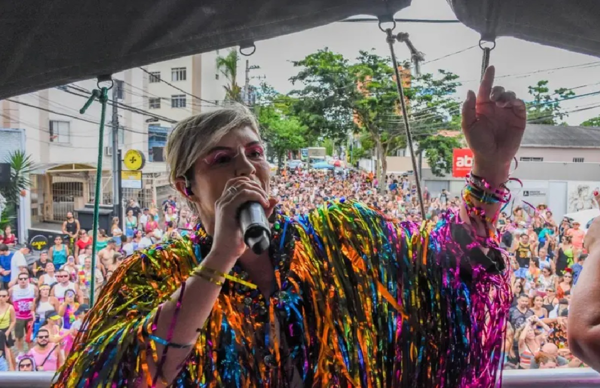 carnaval-2025-bloco-da-pri-promete-25-mil-folioes-no-circuito-vicentina-aranha-em-sao-jose-dos-campos