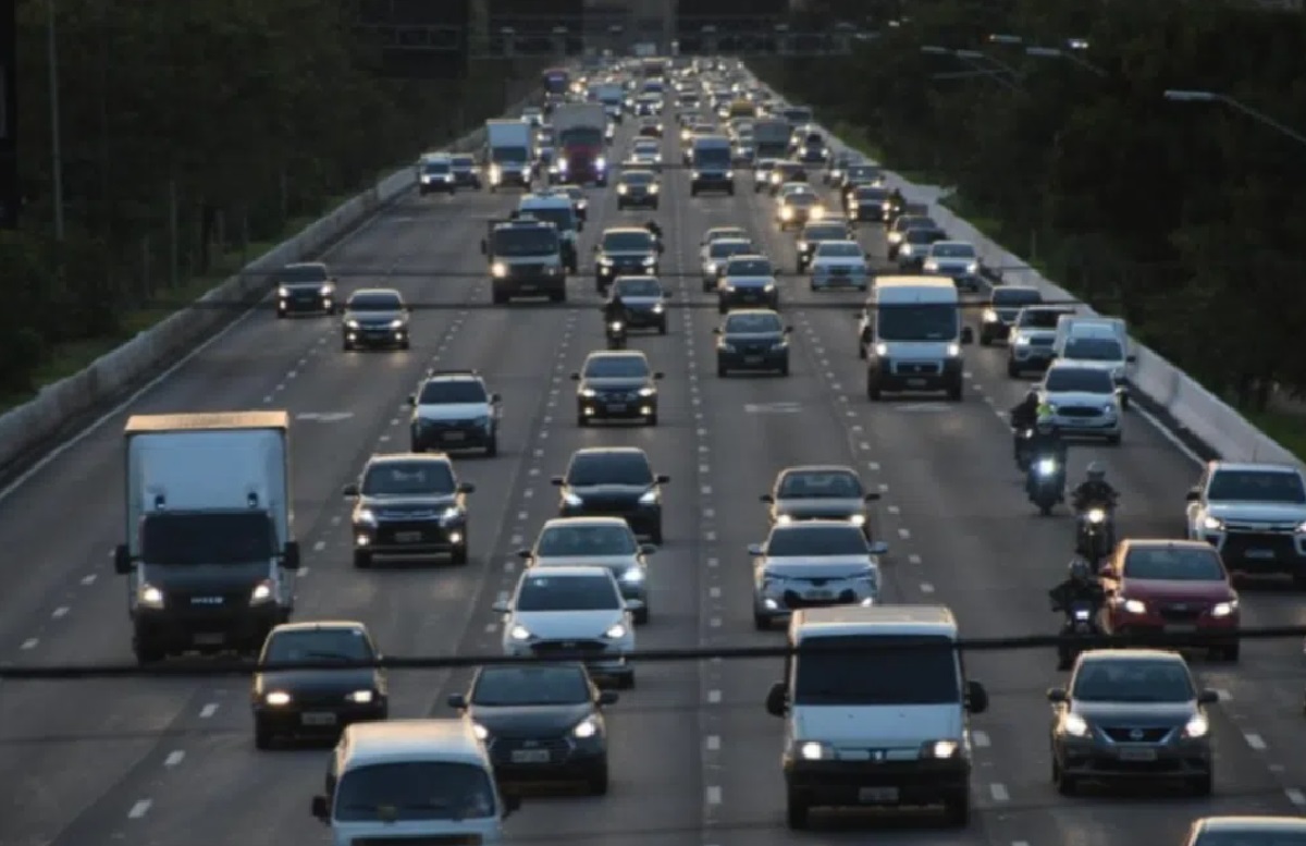 Licenciamento 2025: Motoristas de SP podem realizar pagamento antecipado; veja como