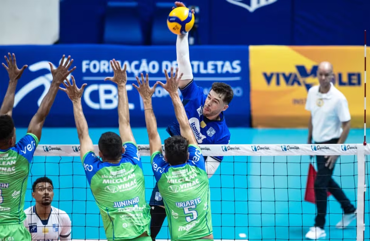 sao-jose-e-derrotado-pelo-minas-e-segue-com-protestos-contra-arbitragem-na-superliga