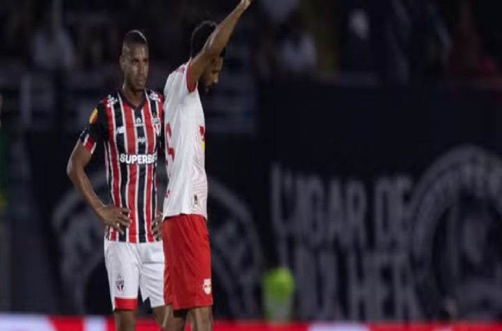bragantino-supera-desvantagem-numerica-e-vence-sao-paulo-por-1-a-0