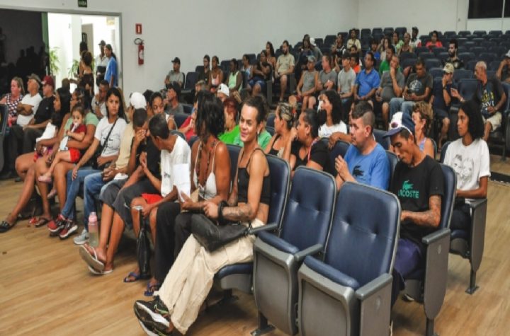 inscricoes-para-o-programa-aparecida-trabalho-lotam-auditorio