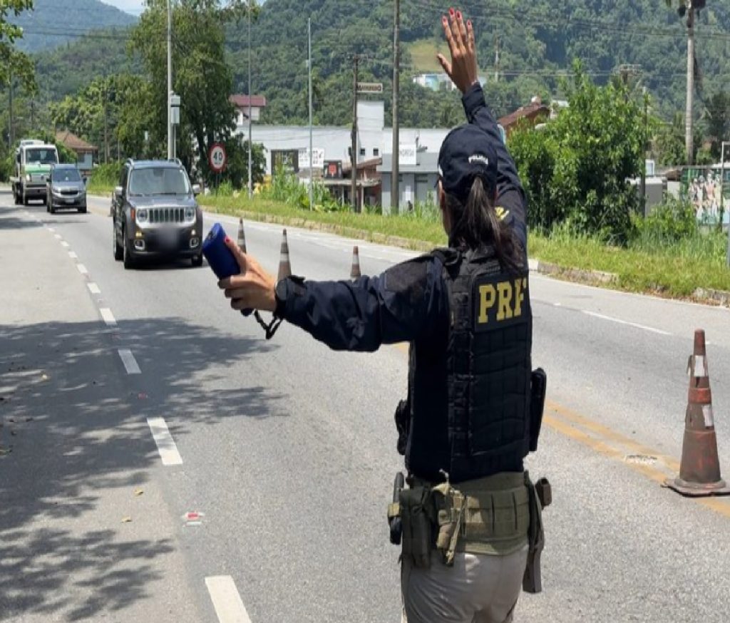 prf-inicia-operacao-carnaval-2025-nas-rodovias-federais-de-sao-paulo