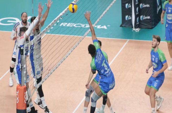 sao-jose-sofre-decima-derrota-seguida-na-superliga-masculina-contra-campinas