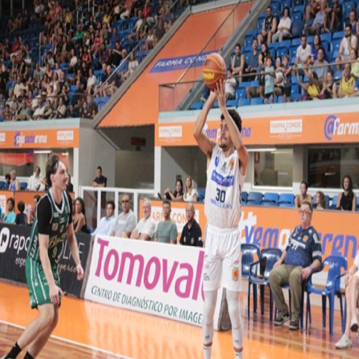 sao-jose-vence-bauru-em-jogo-emocionante-e-homenageia-nilo-guimaraes