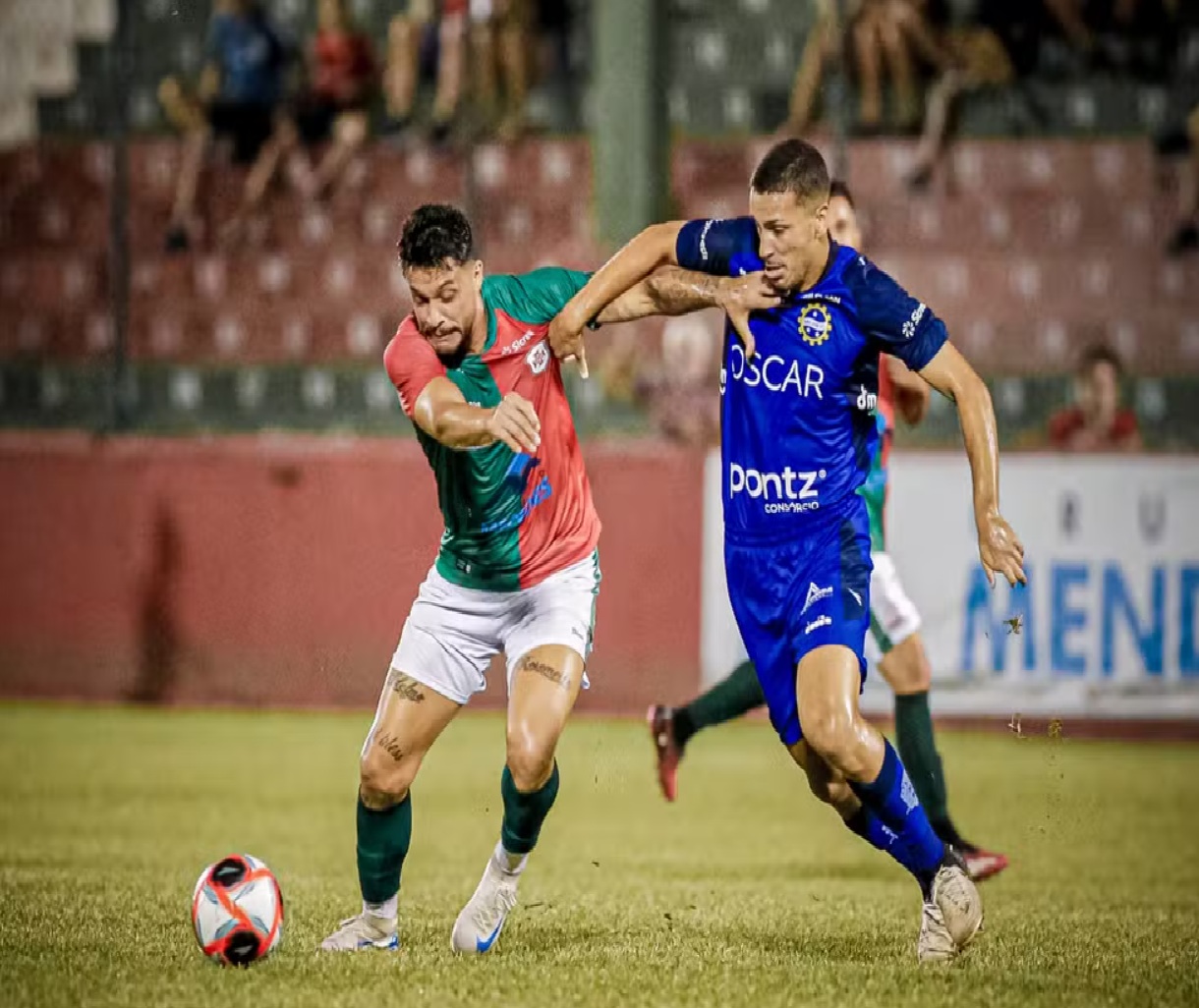 sao-jose-vence-portuguesa-santista-e-jogo-e-encerrado-apos-caso-de-racismo-na-serie-a2