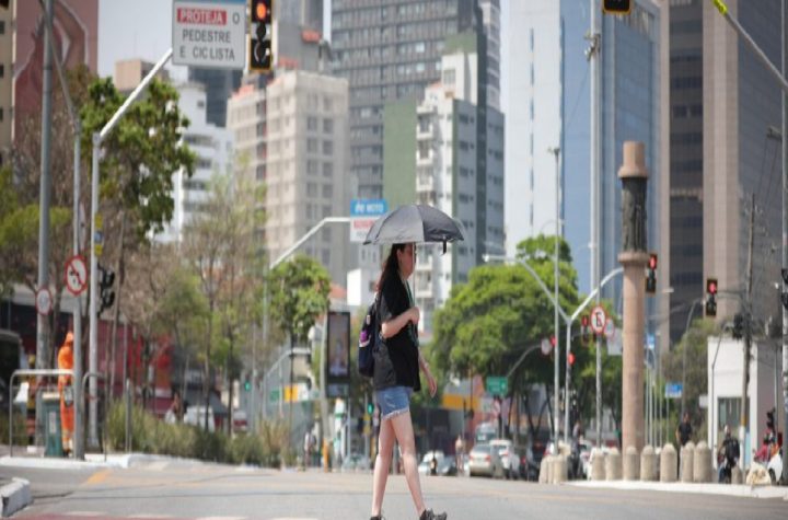 defesa-civil-alerta-para-calor-intenso-no-litoral-norte-e-vale-do-paraiba-ate-domingo