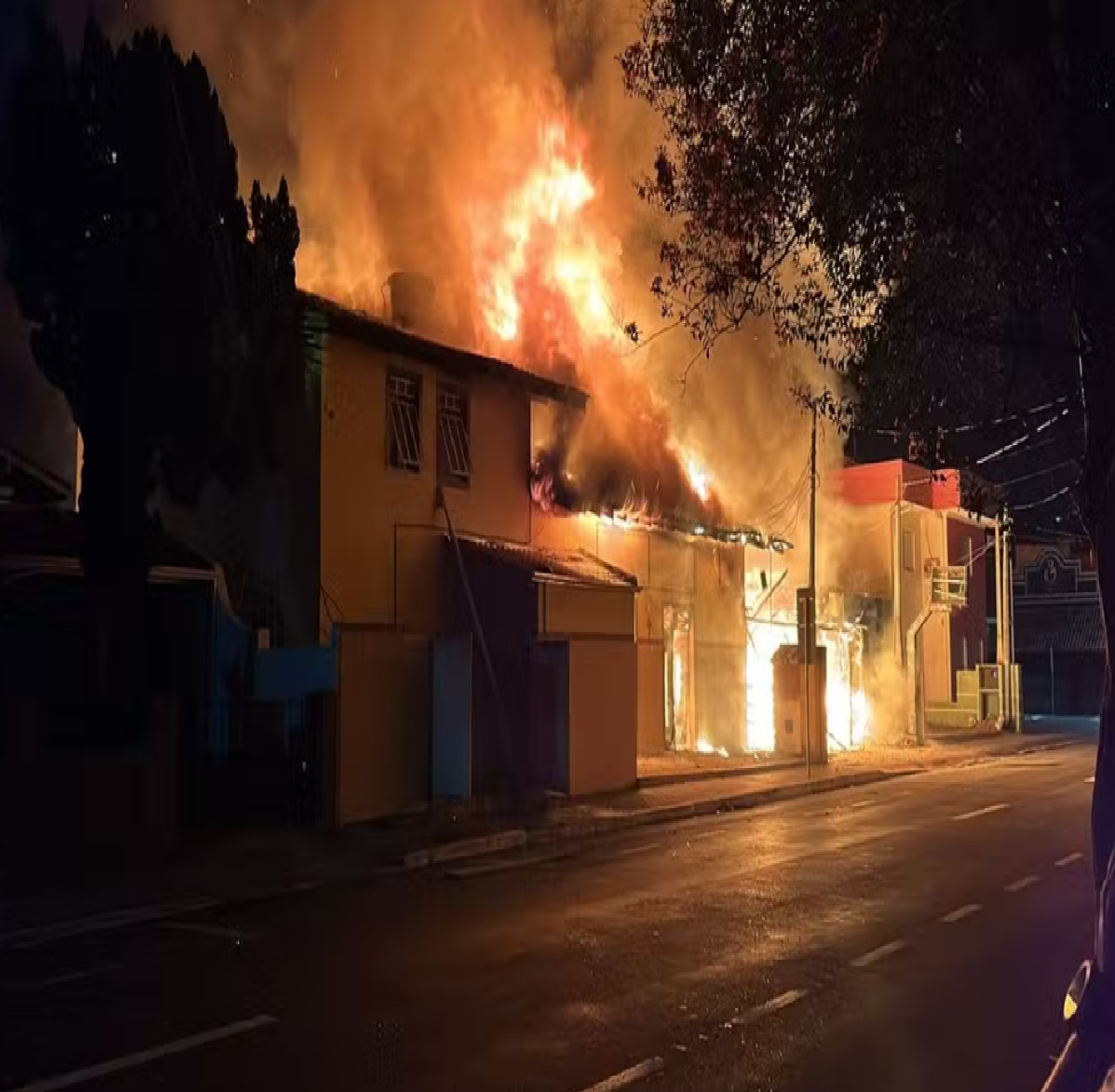 incendio-criminoso-em-abrigo-deixa-quatro-mortos-em-sao-jose-dos-campos
