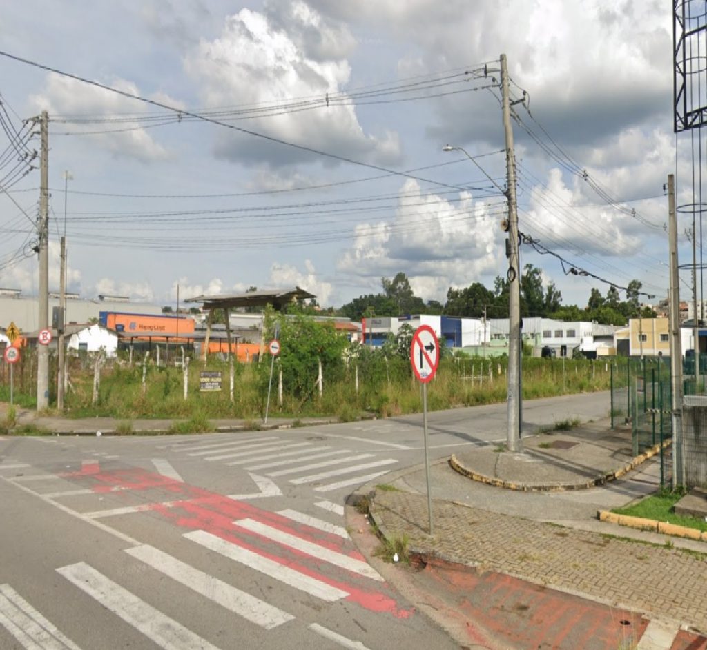 obra-da-sabesp-altera-transito-na-rua-nabor-antonio-crozariol-no-estoril-em-taubate