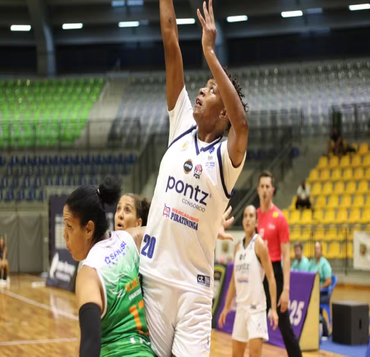 sao-jose-vence-campinas-e-sobe-na-classificacao-da-lbf