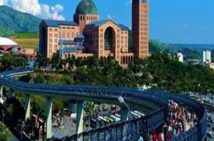 aparecida-recebe-mais-de-250-mil-fieis-em-uma-pascoa-repleta-de-espiritualidade