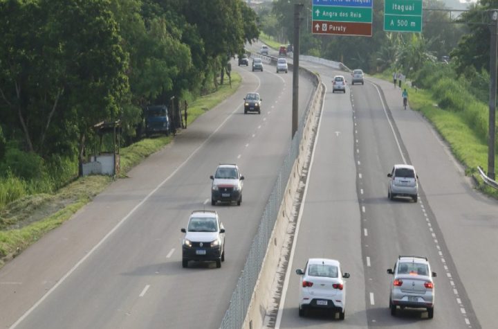 atencao-motoristas-previsao-de-chuvas-fortes-pode-causar-interdicoes-na-rio-santos-neste-fim-de-semana