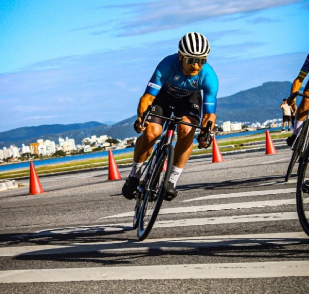 atletas-de-taubate-representarao-o-brasil-no-pan-americano-de-ciclismo-2025