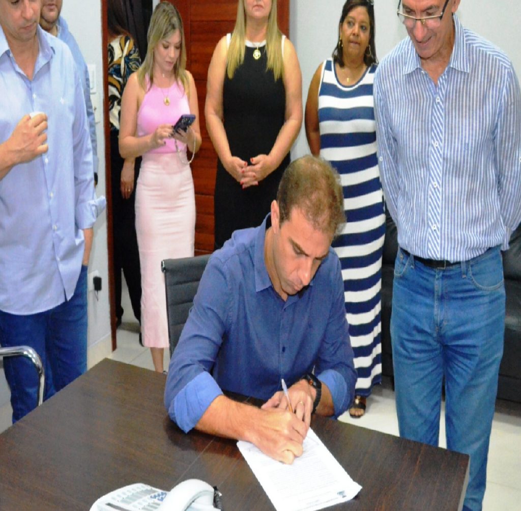 caraguatatuba-tera-hotel-escola-para-turismo-em-predio-cedido-pela-federacao-dos-bancarios