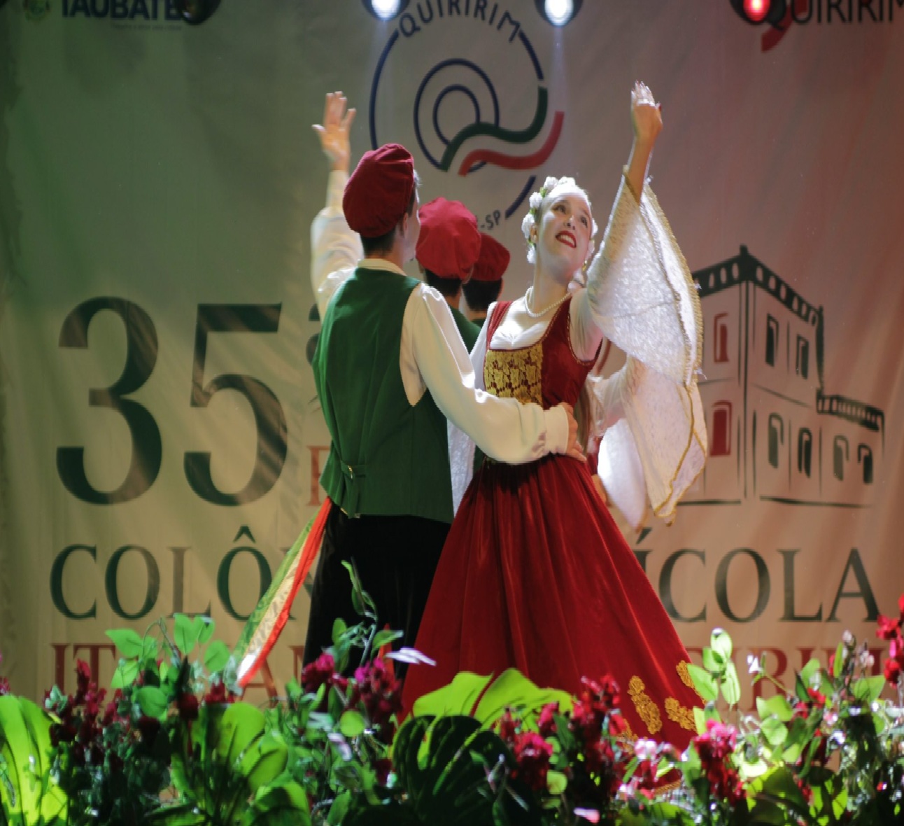 festa-italiana-de-quiririm-celebra-cultura-com-shows-culinaria-e-dancas-tipicas