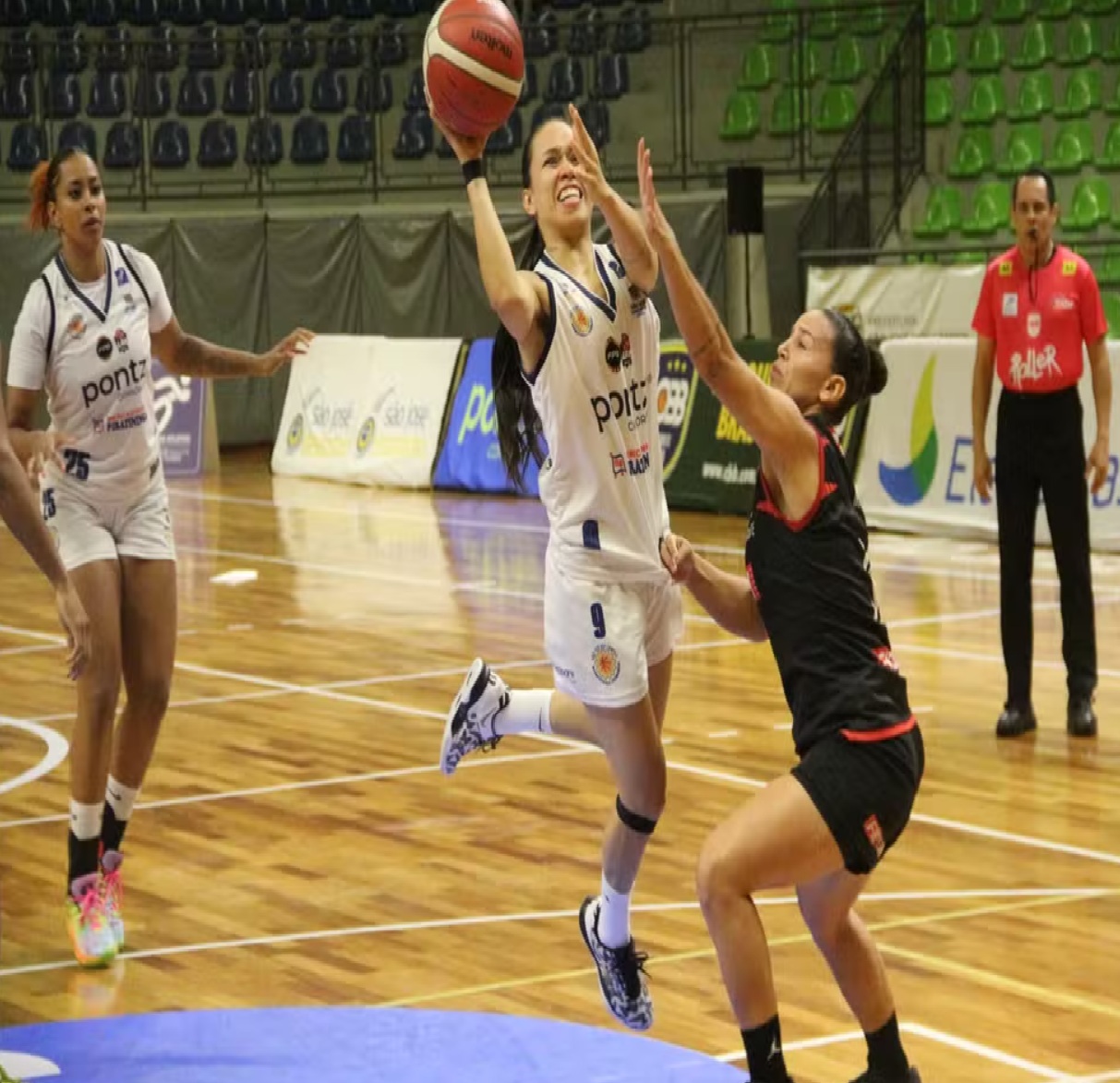 sao-jose-basketball-feminino-sofre-derrota-para-sesi-araraquara-na-lbf