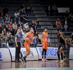 sao-jose-luta-ate-o-fim-mas-perde-para-uniao-corinthians-na-prorrogacao-pelo-nbb