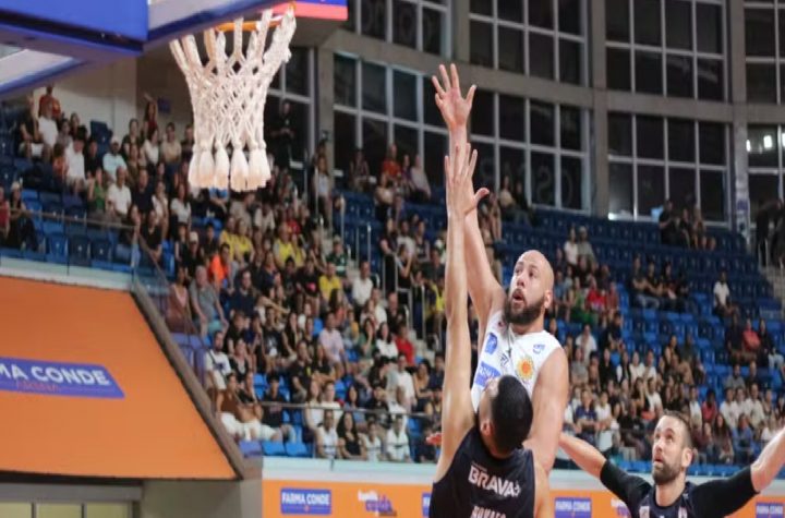 sao-jose-perde-para-o-pato-basquete-mas-ja-mira-confronto-contra-o-vasco-nos-playoffs-do-nbb