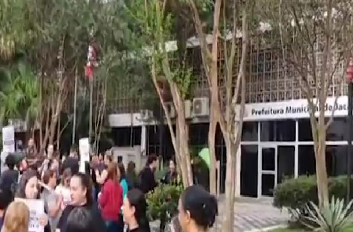 servidores-de-jacarei-protestam-por-reajuste-e-melhores-beneficios
