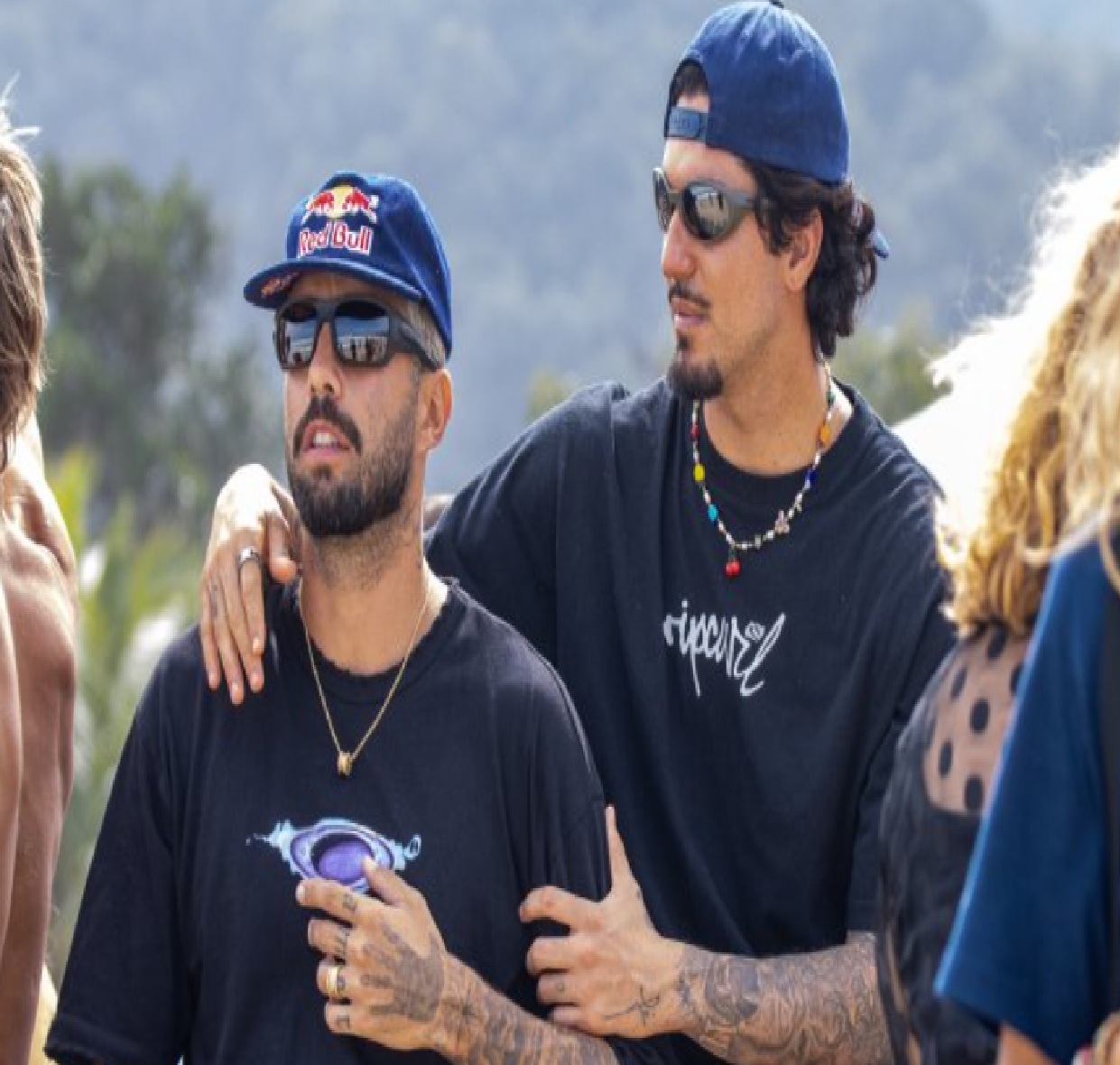 surfistas-locais-brilham-no-qs6000-sao-sebastiao-mar-fecha-na-sexta-feira-e-programacao-agita-maresias