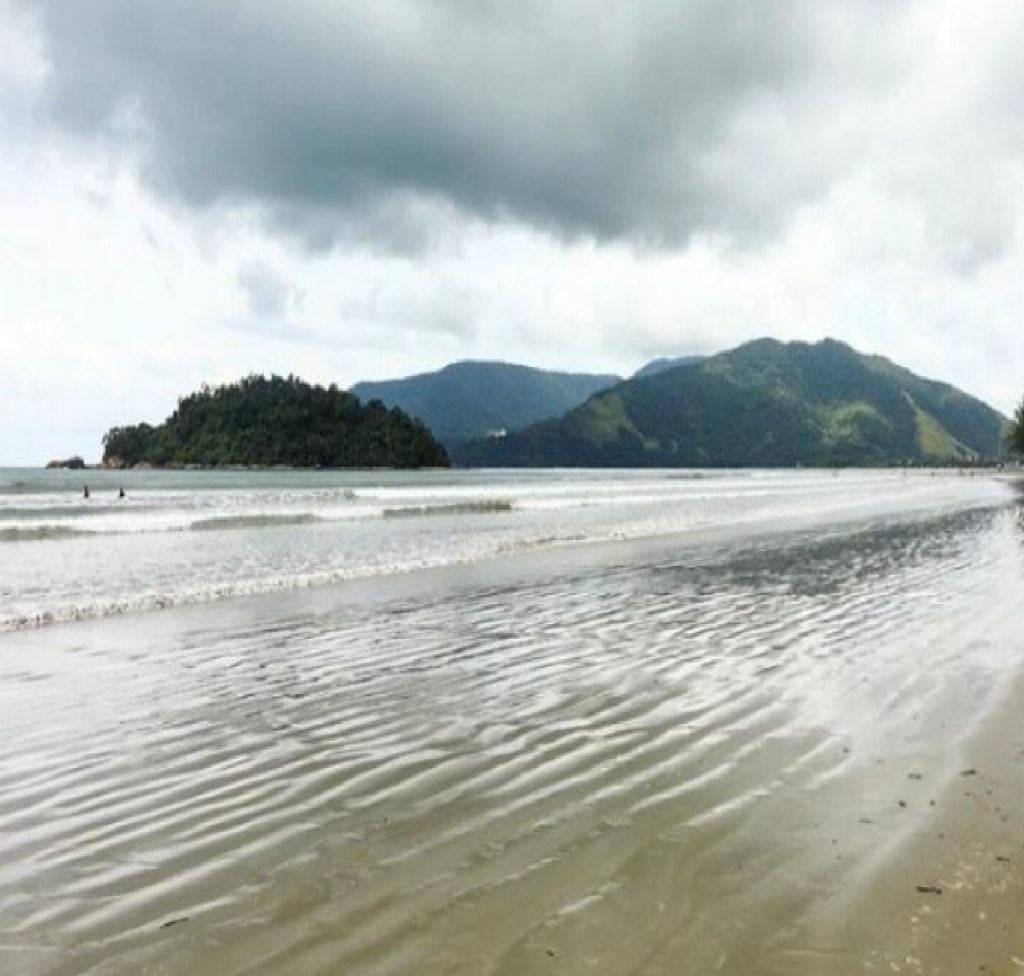 turista-de-17-anos-desaparece-no-mar-em-ubatuba-buscas-continuam-neste-domingo