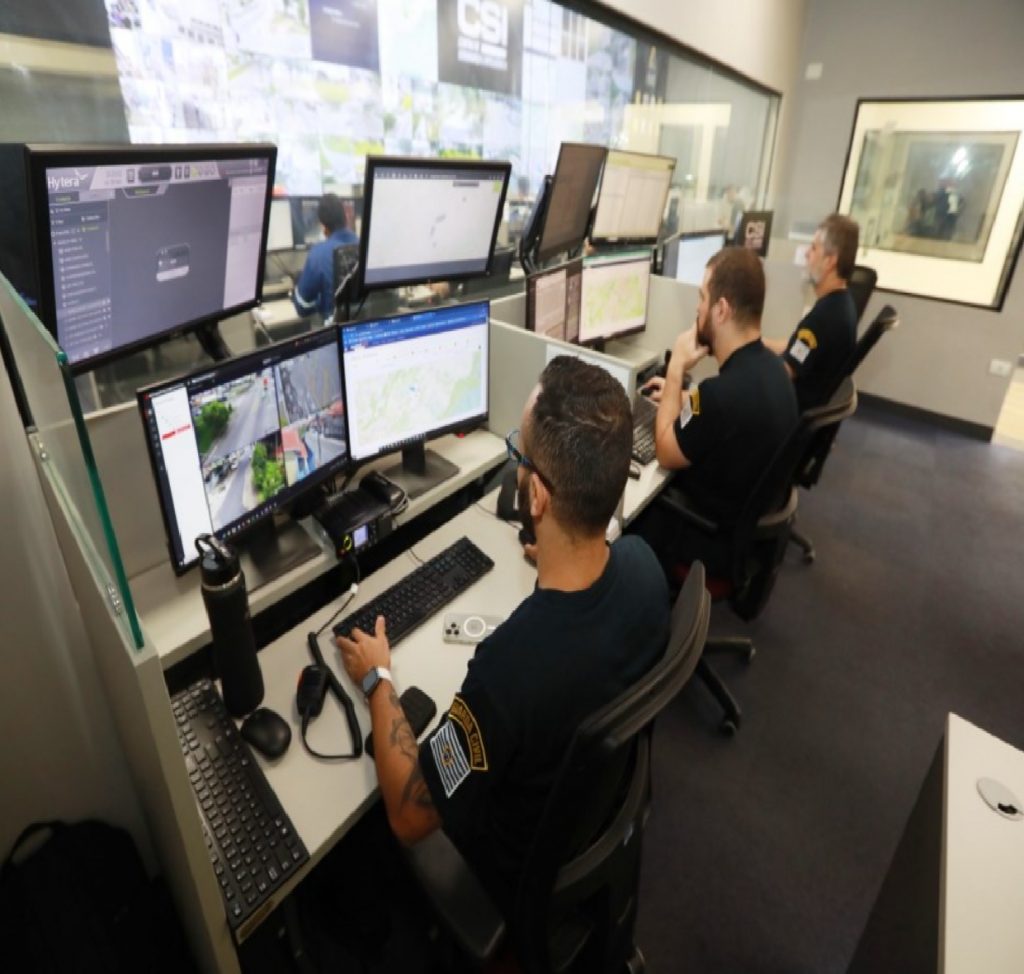 acao-rapida-do-csi-e-gcm-recupera-carro-furtado-em-menos-de-24-horas-em-sao-jose-dos-campos