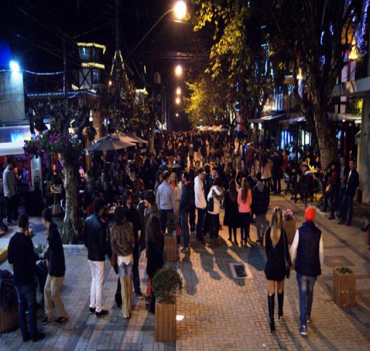 frio-e-feriado-devem-levar-multidao-a-campos-do-jordao-nesta-semana