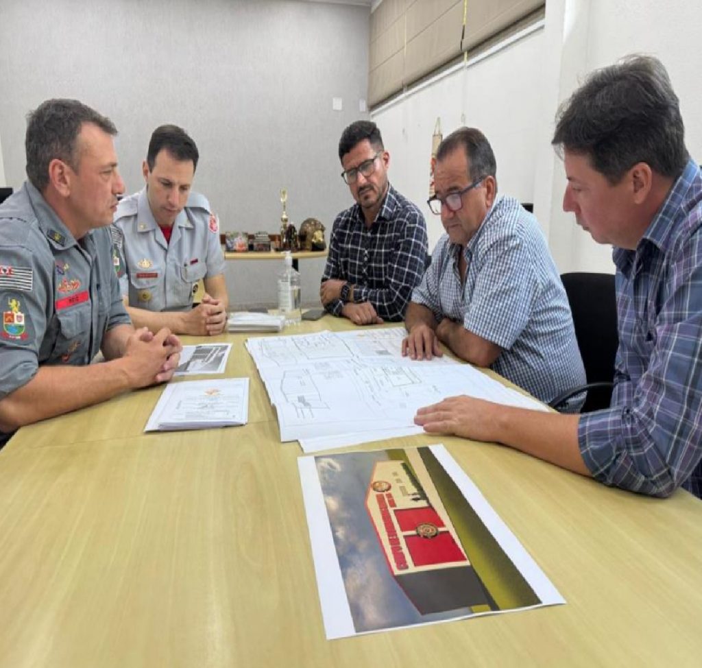 governo-de-sp-oficializa-base-do-corpo-de-bombeiros-em-tremembe