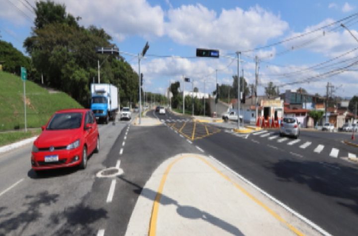 novo-acesso-entre-avenidas-adhemar-de-barros-e-davi-lino-e-liberado-em-jacarei