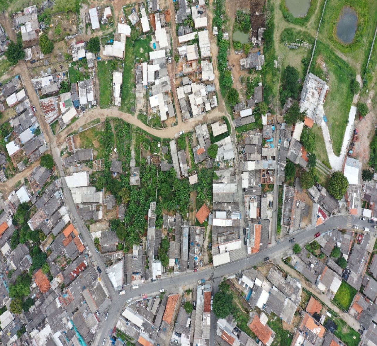 prefeitura-de-jacarei-entrega-mais-159-titulos-de-regularizacao-no-rio-comprido