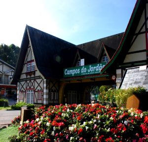 campos-do-jordao-ja-recebe-milhares-de-turistas-e-espera-300-mil-visitantes-no-feriado-de-corpus-christi