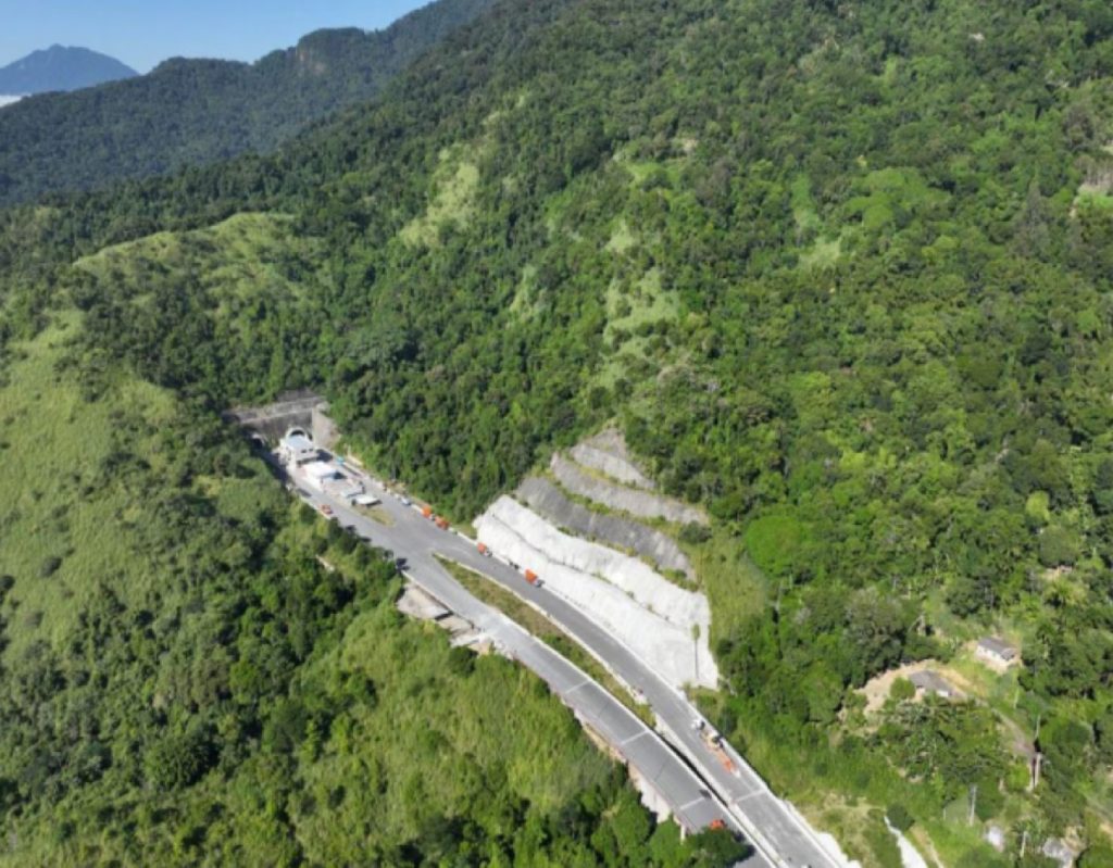 contorno-sul-da-tamoios-reduz-tempo-ate-o-porto-de-sao-sebastiao-e-impulsiona-logistica-no-litoral-norte