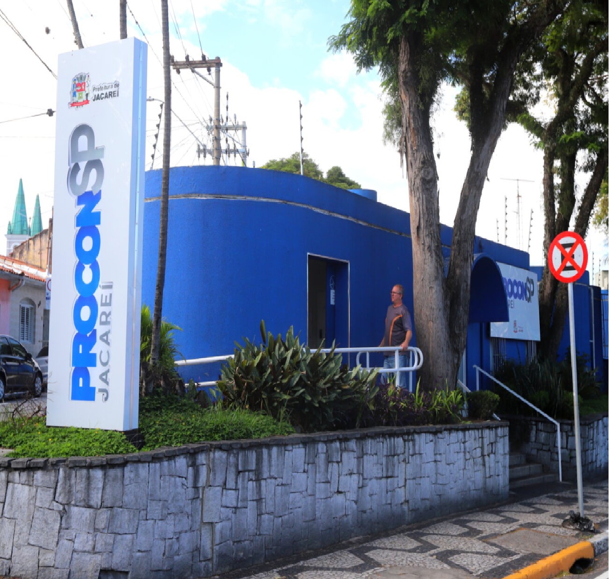 dia-dos-namorados-2025-veja-dicas-do-procon-de-jacarei-para-comprar-presentes-com-seguranca