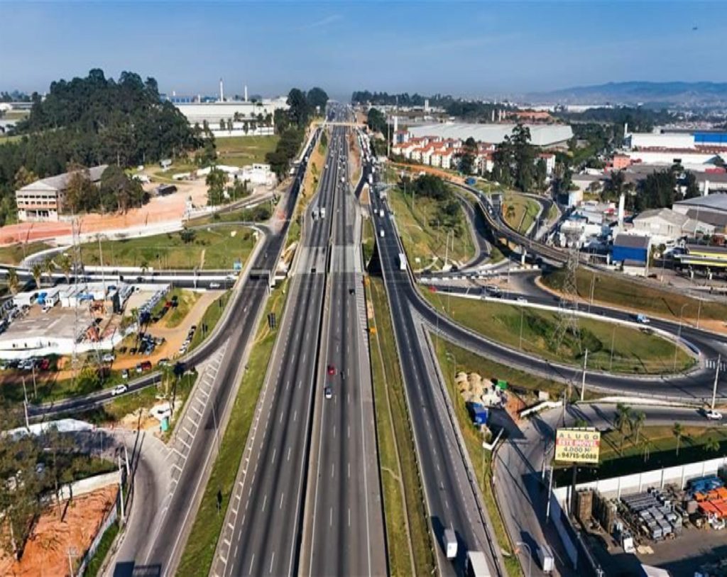 feriado-de-corpus-christi-deve-movimentar-mais-de-25-milhoes-de-veiculos-nas-principais-rodovias-que-cortam-o-vale-do-paraiba