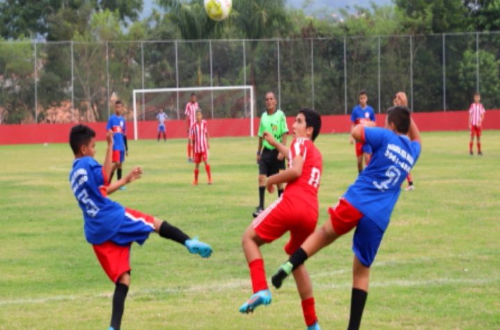 fim-de-semana-tem-rodada-do-campeonato-de-futebol-de-base-em-jacarei-veja-horarios-e-locais-dos-jogos