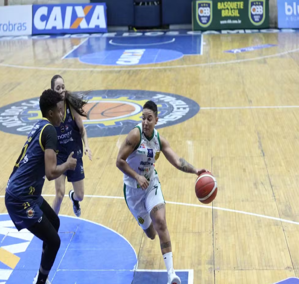 sao-jose-e-superado-pelo-sampaio-basquete-e-segue-em-sexto-lugar-na-lbf