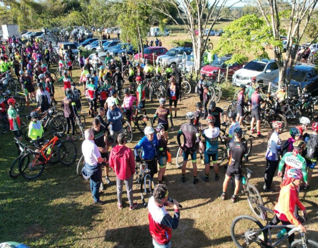 3o-ciclo-tour-movimenta-parque-da-cidade-em-pindamonhangaba-neste-domingo-com-esporte-e-solidariedade