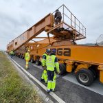 der-sp-apoia-transporte-especial-de-carga-de-mais-de-130-metros-e-800-toneladas-na-rodovia-presidente-dutra