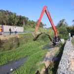 jacarei-intensifica-limpeza-de-corregos-durante-periodo-de-estiagem