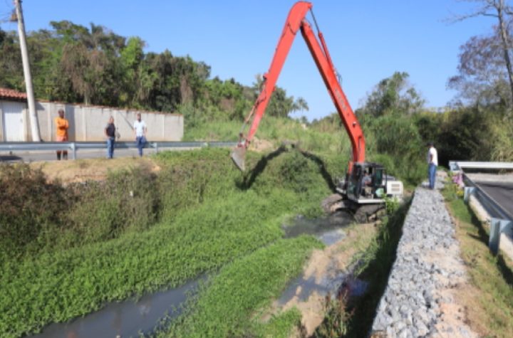 jacarei-intensifica-limpeza-de-corregos-durante-periodo-de-estiagem