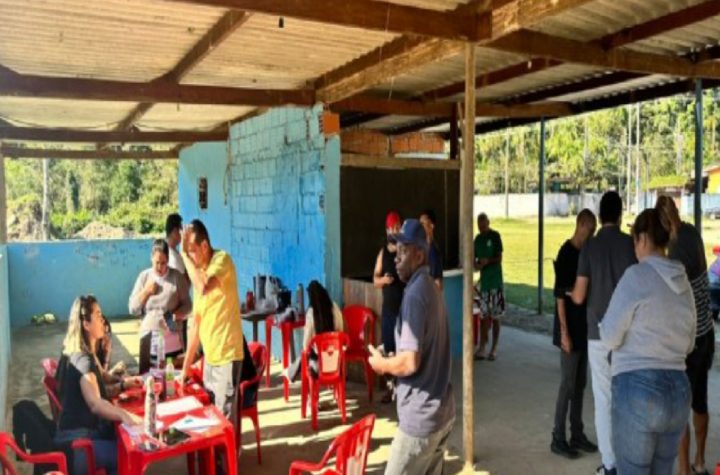 plantao-da-habitacao-atende-100-moradores-no-sitio-velho-na-costa-sul-de-sao-sebastiao