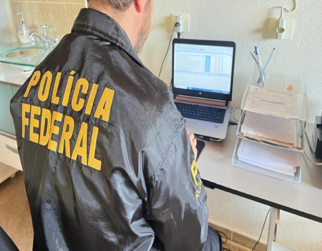 policia-federal-prende-homem-em-flagrante-por-compartilhar-material-de-abuso-infantil-em-campos-do-jordao