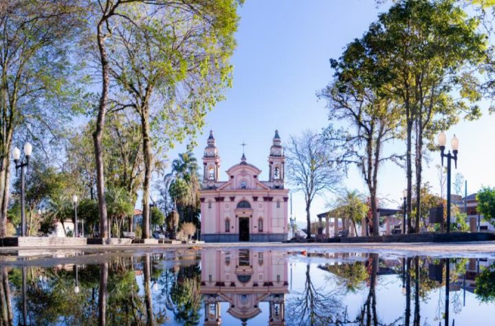 tremembe-se-consolida-como-destino-de-turismo-religioso-com-8-atrativos-no-guia-catolico-de-sp