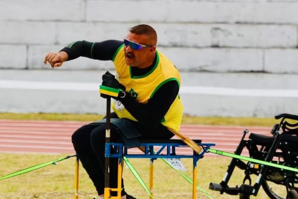 andre-rocha-conquista-tres-medalhas-no-mundial-militar-de-paratletismo-no-equador